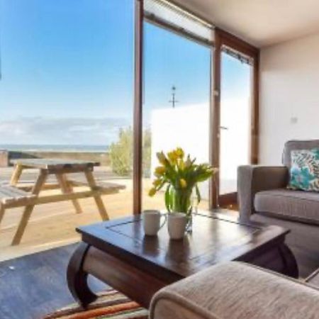 Westward Ho! Beachfront Luxury For 2 Exterior photo